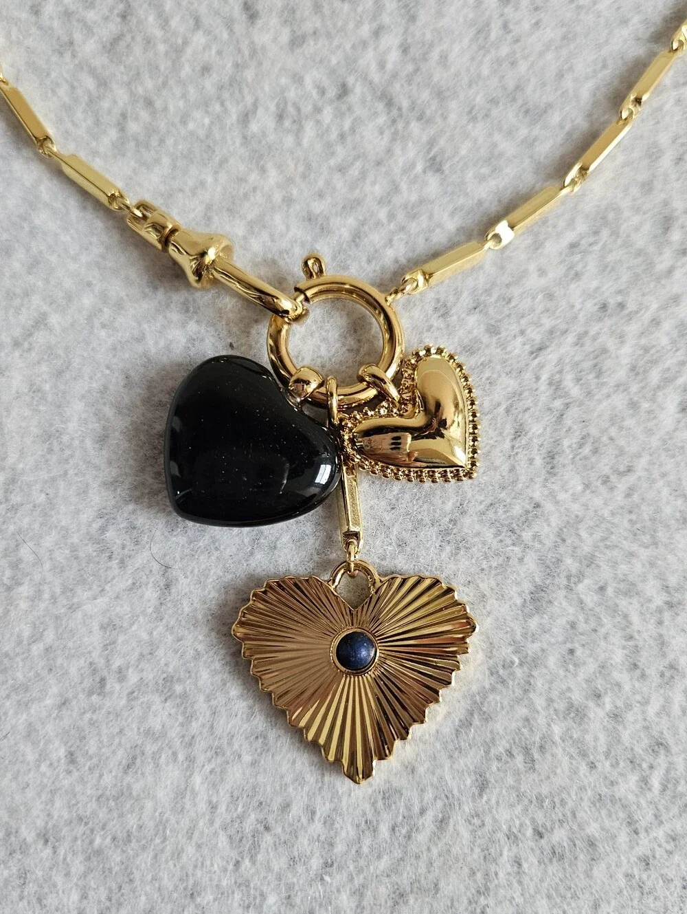Madewell Engine Turned Lapis Heart Charm Necklace - Picture 8 of 14